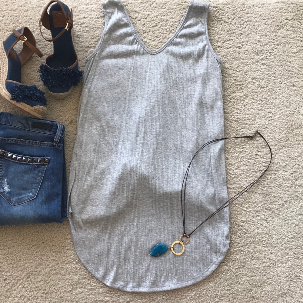 Grey, Sleeveless Bubble Hem Top - Picture 8 of 8